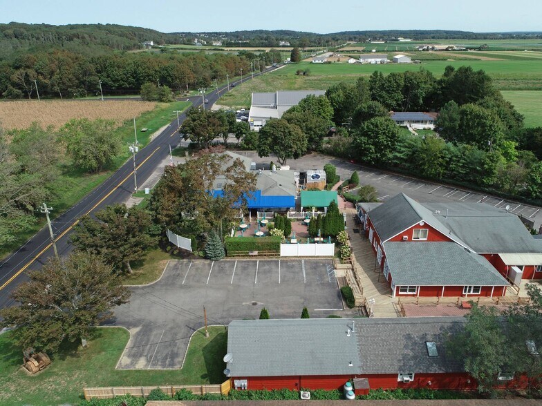 More Photos Of 3225 Sound Ave, Riverhead Storefront Retail Office For Sale