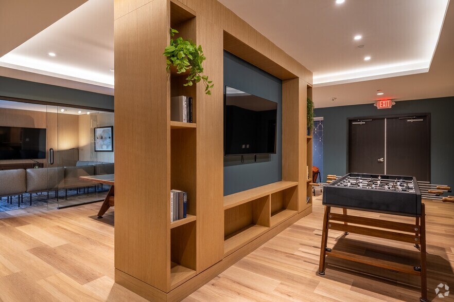 More Photos Of 81 Monroe St, Rahway Apartments For Lease