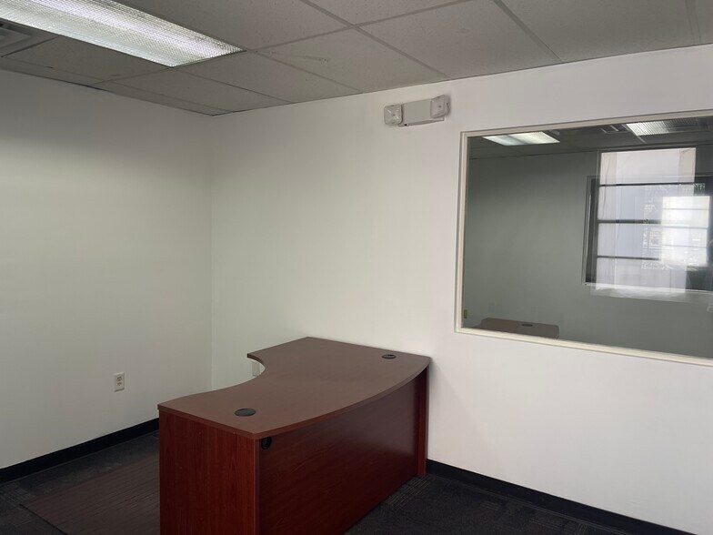 More Photos Of 13550 SW 88th St, Miami Medical For Lease