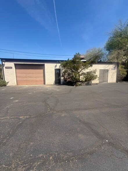 Primary Photo Of 1188A Dekalb @ Cherry Lane, Blue Bell Office For Lease