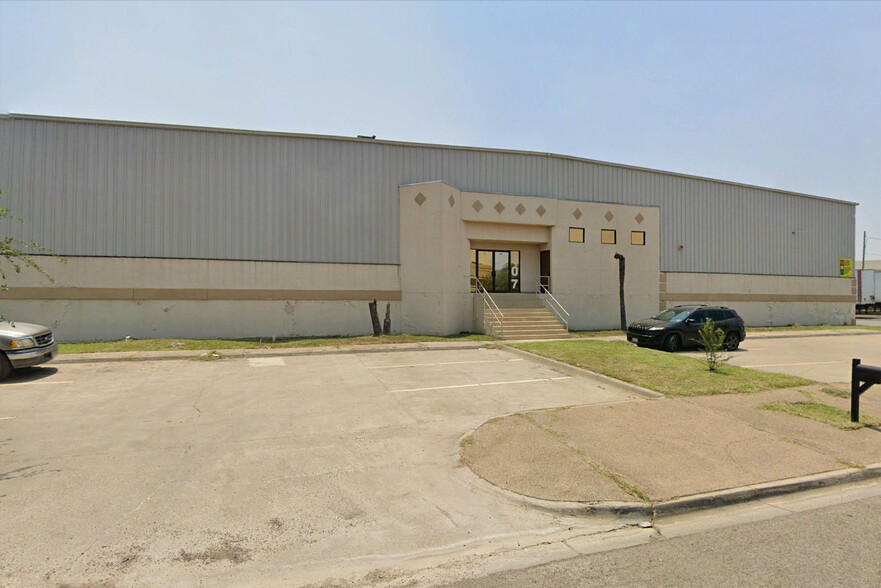 Primary Photo Of 307 Grand Central Blvd, Laredo Warehouse For Lease