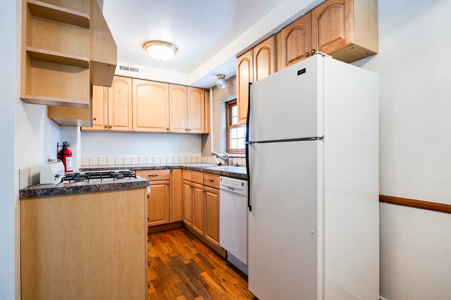 More Photos Of 127 N Pearl St, Denver Multifamily For Sale