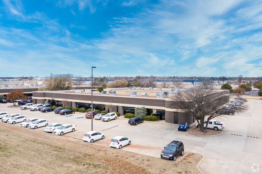 More Photos Of 6100 NW 2nd St, Oklahoma City Unknown For Lease