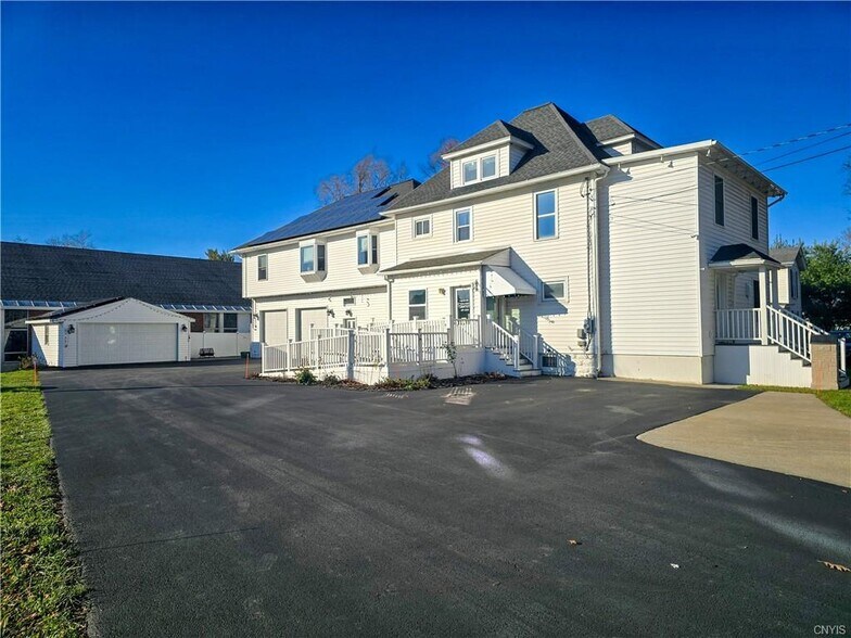 More Photos Of 337 N Peterboro St, Canastota Office Residential For Sale