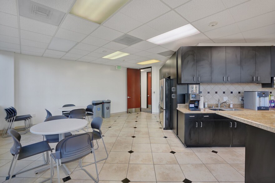 More Photos Of 23212 Mill Creek Dr, Laguna Hills Office For Sale