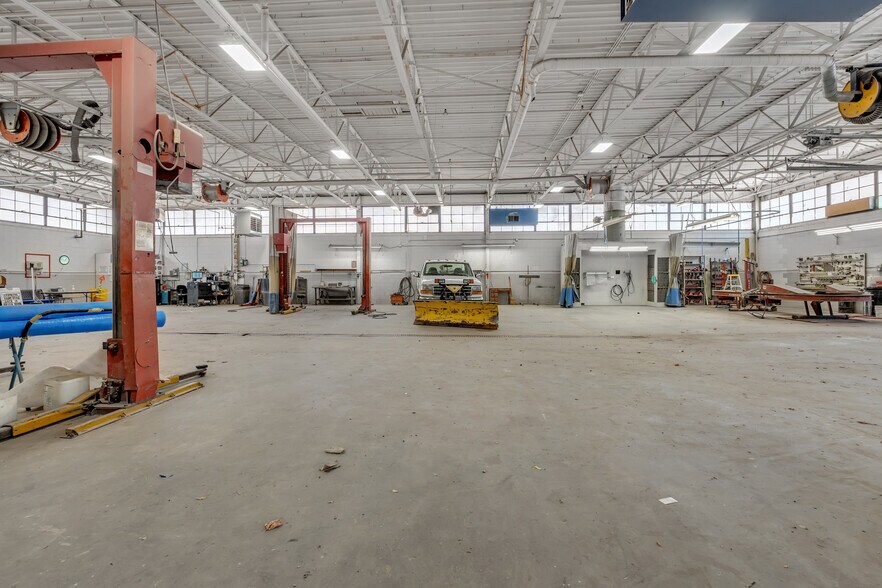 More Photos Of , Holden Unknown For Sale