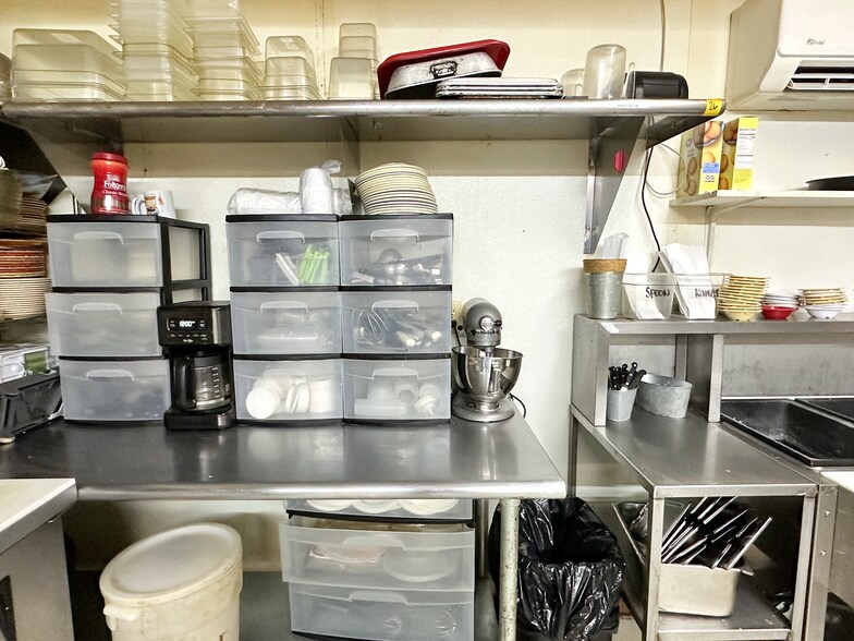 More Photos Of 2989 Hwy 21, Atmore Restaurant For Sale