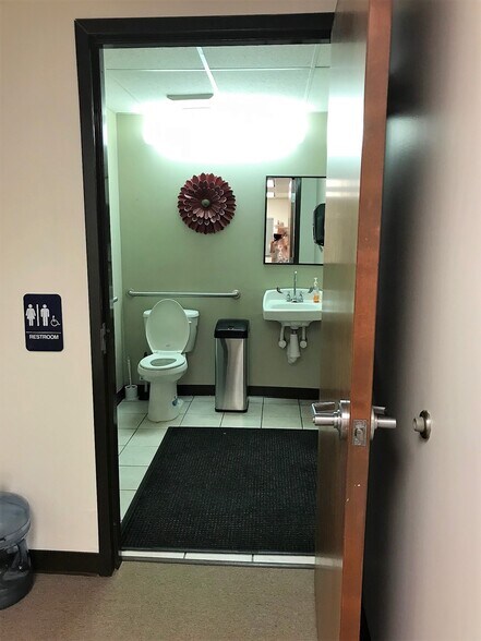 More Photos Of 4402 Skippack Pike, Skippack Medical For Lease