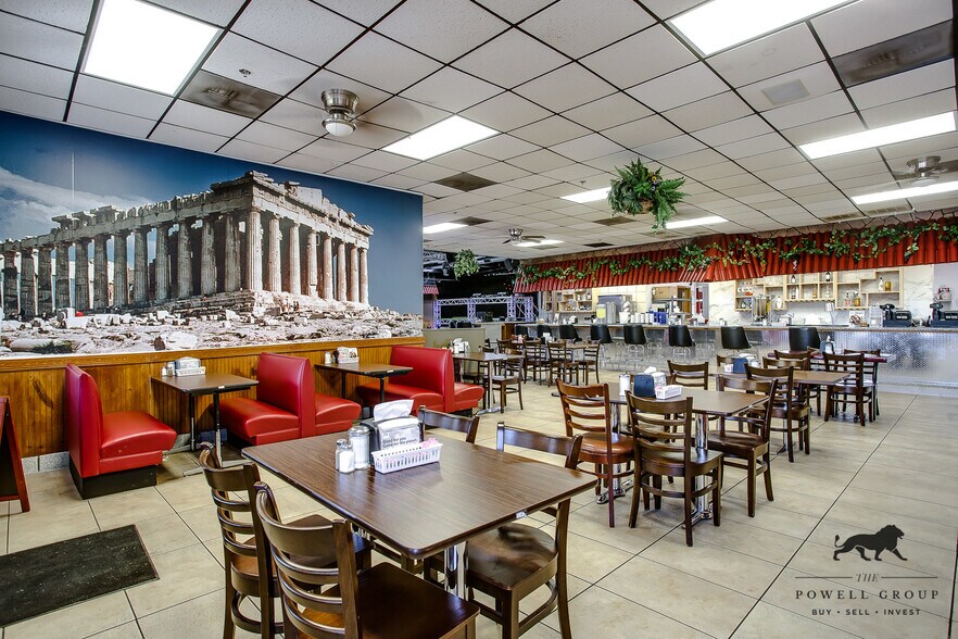 More Photos Of 701 E 50th St, Lubbock Restaurant For Sale
