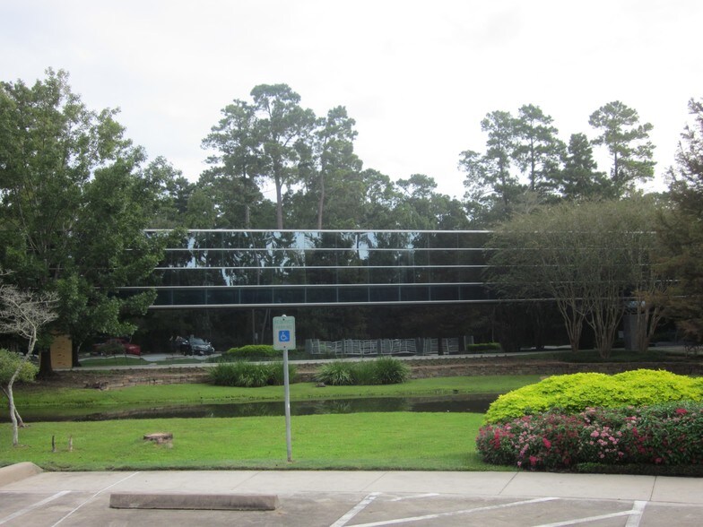 More Photos Of 2700 Research Forest Dr, The Woodlands Office For Lease