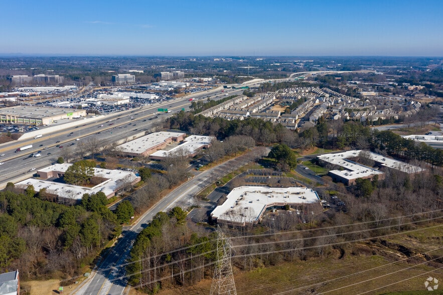 More Photos Of 3025 Breckinridge Blvd, Duluth Unknown For Lease