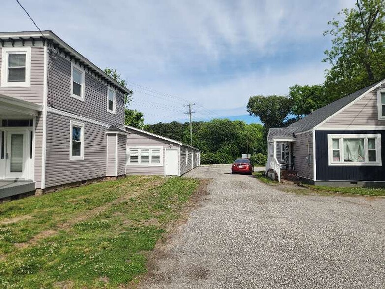 More Photos Of 203 Harpersville Rd, Newport News Office Residential For Lease