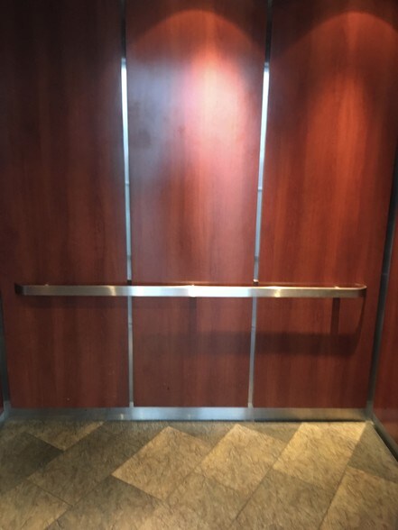 More Photos Of 200 Parkway Dr S, Hauppauge Medical For Lease