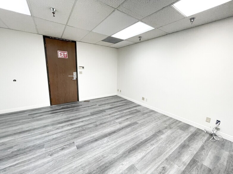 More Photos Of 430 S Garfield Ave, Alhambra Office For Sale