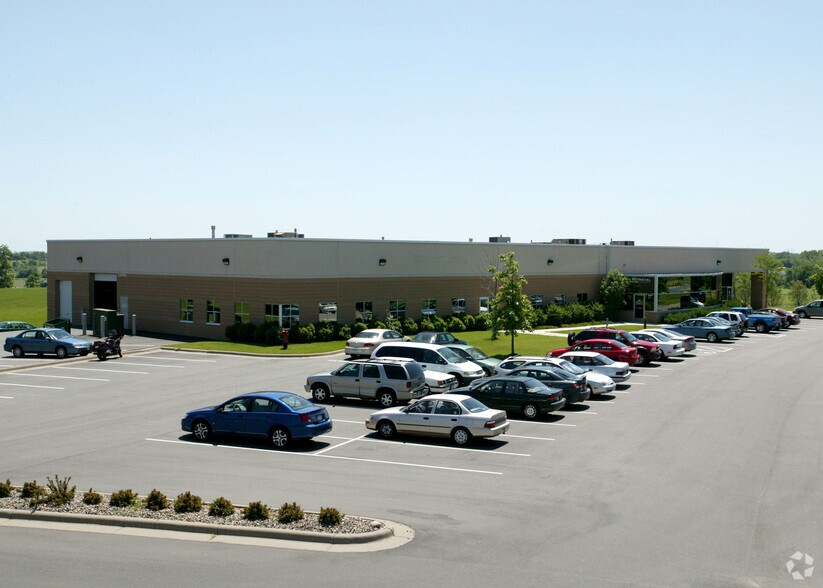 More Photos Of 20890 Kenbridge Ct, Lakeville Research And Development For Lease