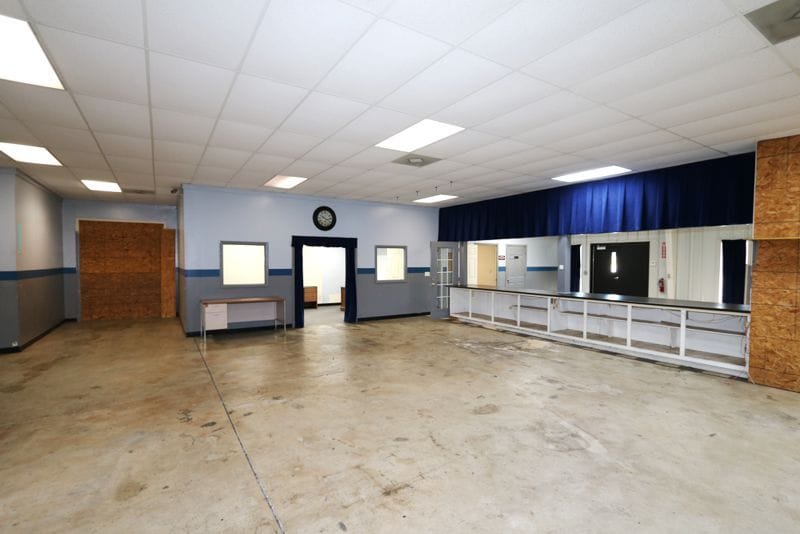 More Photos Of 5205 Old Buncombe Rd, Greenville Warehouse For Lease