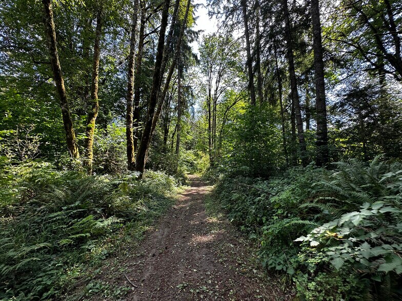 More Photos Of 747 Atlas Rd, Vader Warehouse For Sale