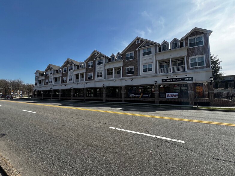 More Photos Of 764 New Bridge Rd, Teaneck Apartments For Lease