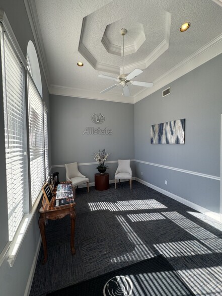 More Photos Of 11555 Central Pky, Jacksonville Office For Sale