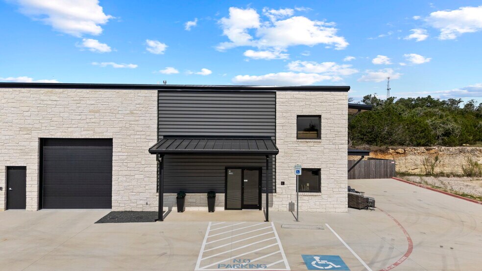 More Photos Of 39 Truss Dr, Boerne Flex For Sale