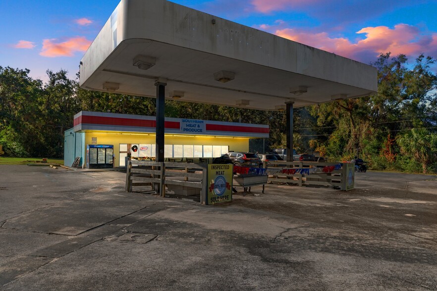 Primary Photo Of 5890 W Gulf To Lake Hwy, Crystal River Convenience Store For Sale