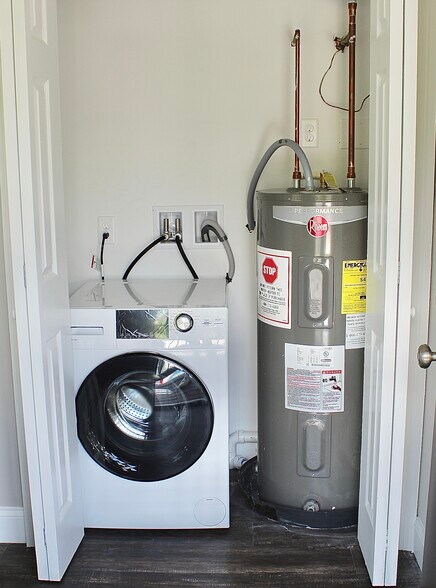 More Photos Of 5519 Highway 153, Hixson Storefront Retail Office For Sale