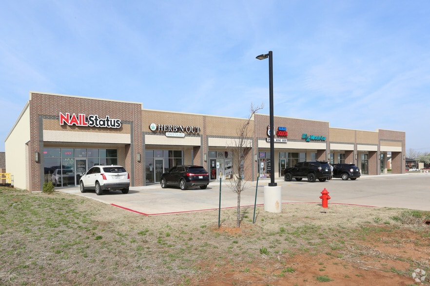 More Photos Of 4301 N Sara Rd, Yukon Freestanding For Lease