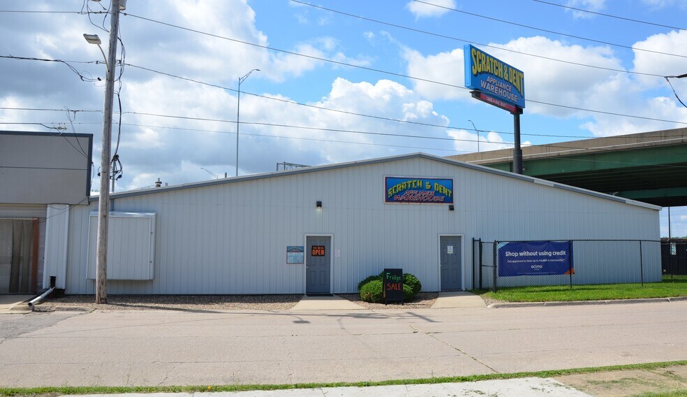 More Photos Of 1207 G Ave NE, Cedar Rapids Industrial For Sale