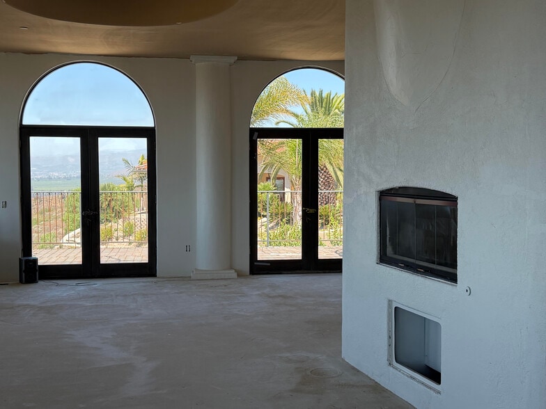 More Photos Of 85 Altamont Way, Camarillo Specialty For Sale