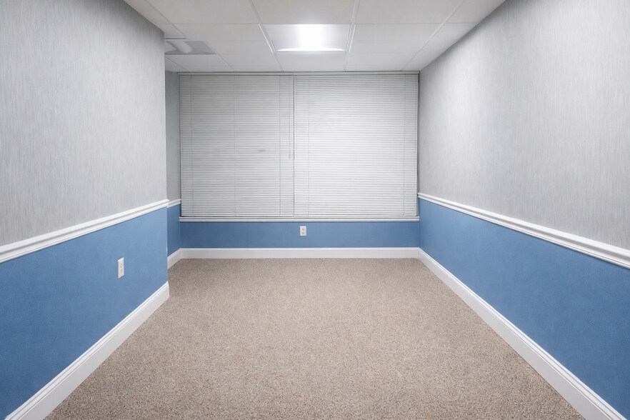 More Photos Of 2 Professional Dr, Gaithersburg Office For Lease