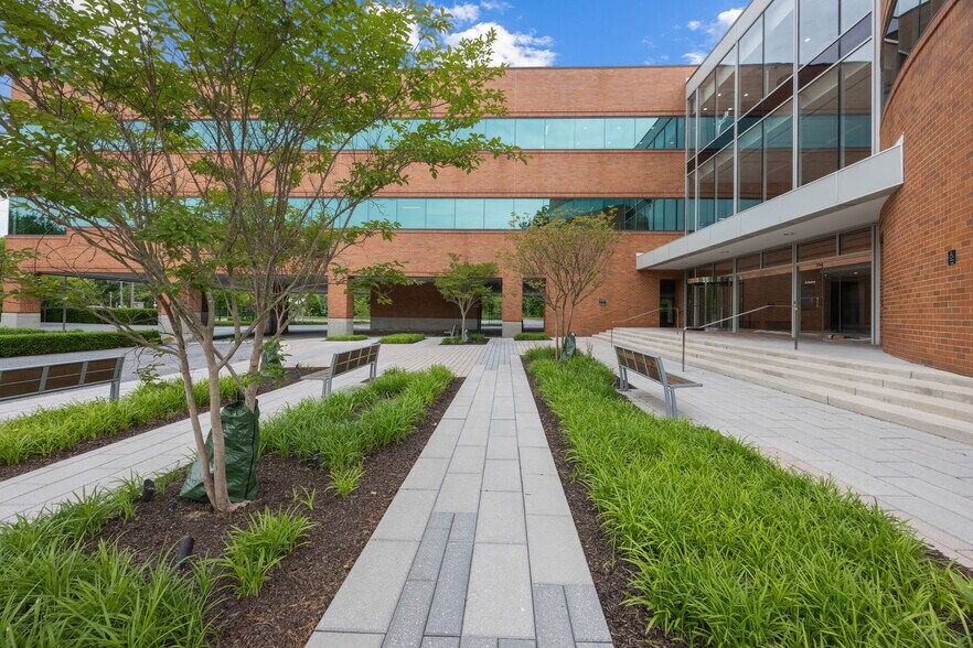 More Photos Of 1 Texas Station Ct, Timonium Office For Lease