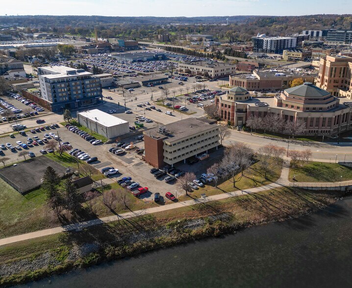 More Photos Of 300 3rd Ave SE, Rochester Office For Sale