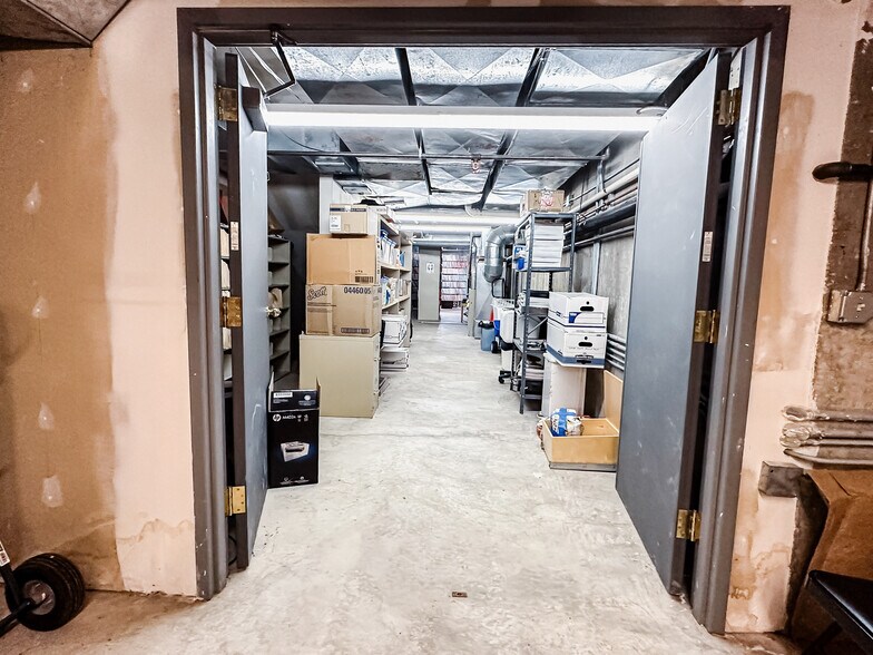 More Photos Of 4649 N Breton Ct SE, Grand Rapids Medical For Sale