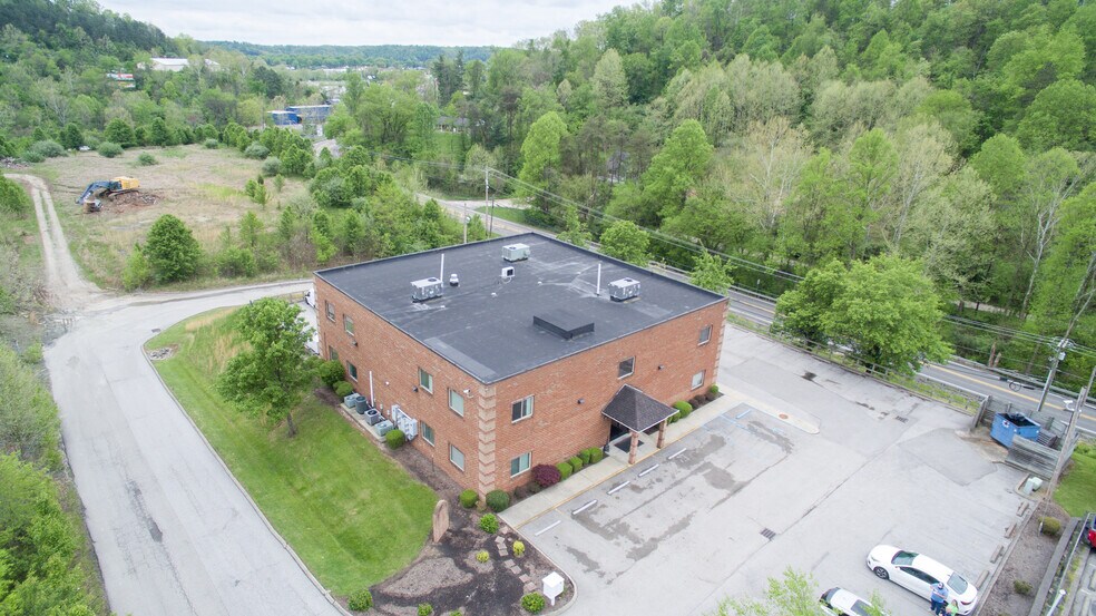 More Photos Of 4003 Out Look Dr, Hurricane Office For Sale