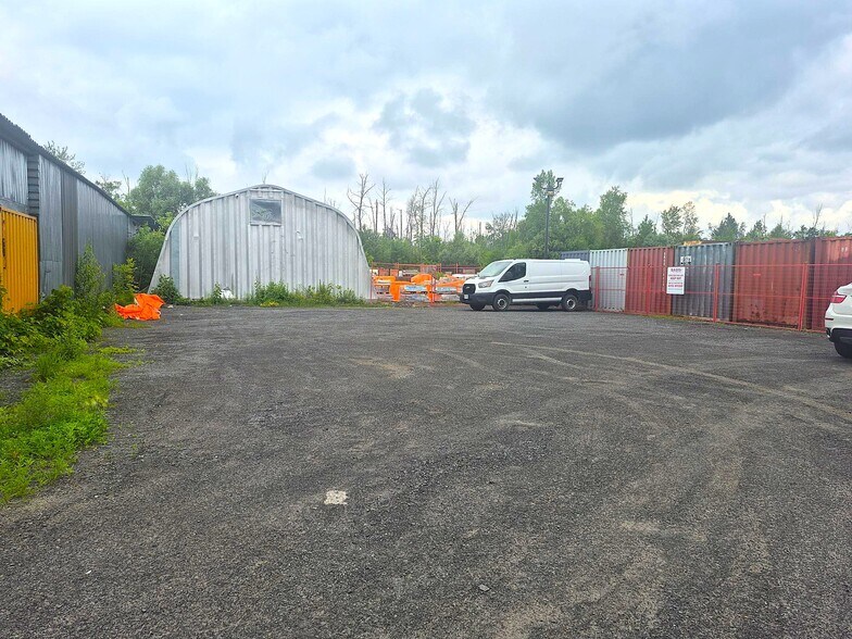 More Photos Of 2591 Del Zotto ave, Gloucester Land For Lease