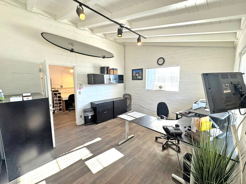 More Photos Of 213 W Gutierrez St, Santa Barbara Warehouse For Sale