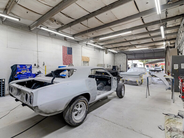 More Photos Of 1108 Anne St, Griffin Auto Repair For Sale