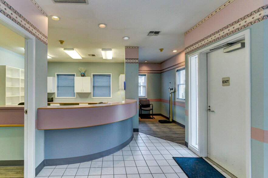 More Photos Of 403 Black Hills Ln SW, Olympia Medical For Sale