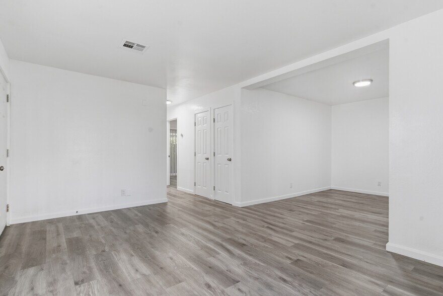 More Photos Of 1640 23rd St, San Pablo Apartments For Sale