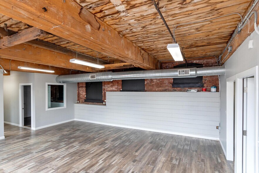 More Photos Of 65 Water St, Worcester Loft Creative Space For Sale