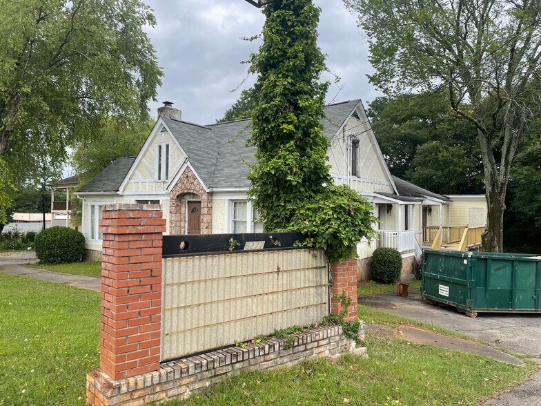 More Photos Of 6277 Memorial Dr, Stone Mountain Medical For Sale