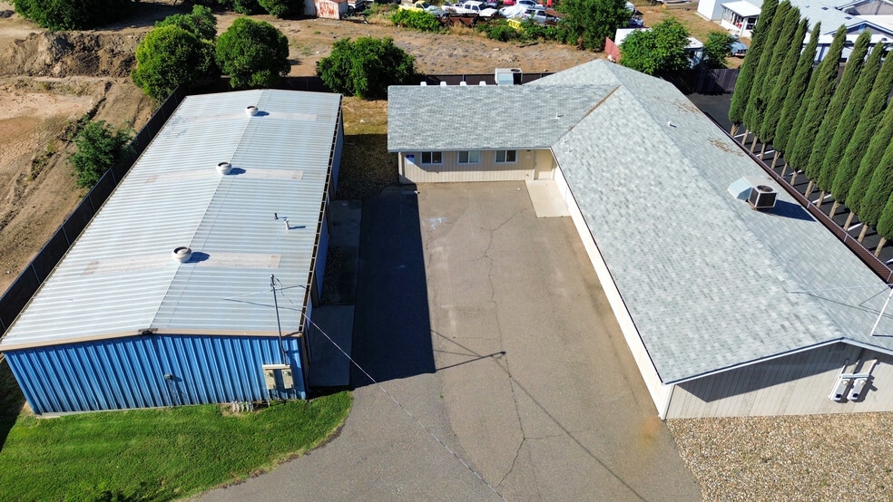 More Photos Of 2125 Yosemite Pky, Merced Research And Development For Sale