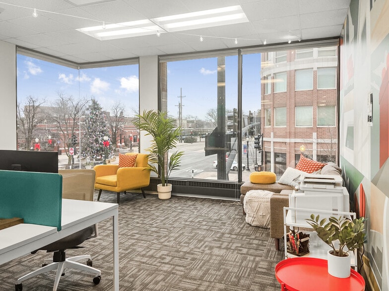 More Photos Of 5100 Main St, Downers Grove Medical For Lease