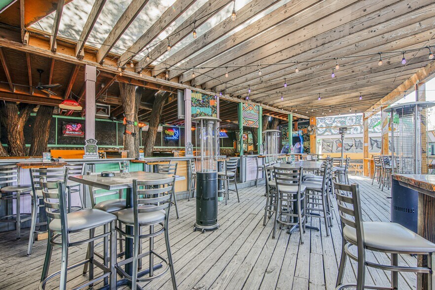 More Photos Of 5200 Doniphan Dr, El Paso Bar For Sale