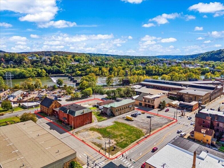 More Photos Of 414 7th Ave, Beaver Falls Land For Lease