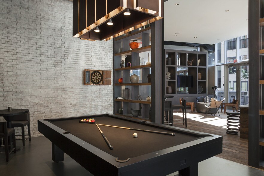 More Photos Of 625 H St NE, Washington Apartments For Lease