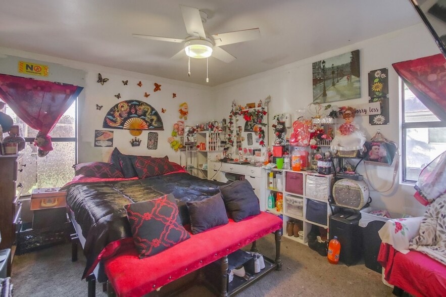 More Photos Of 215 Willie James Jones Ave, San Diego Apartments For Sale