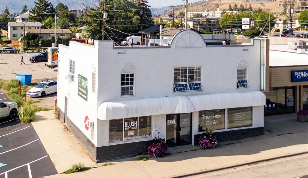 More Photos Of 2437 Main St, West Kelowna Storefront Retail Residential For Sale