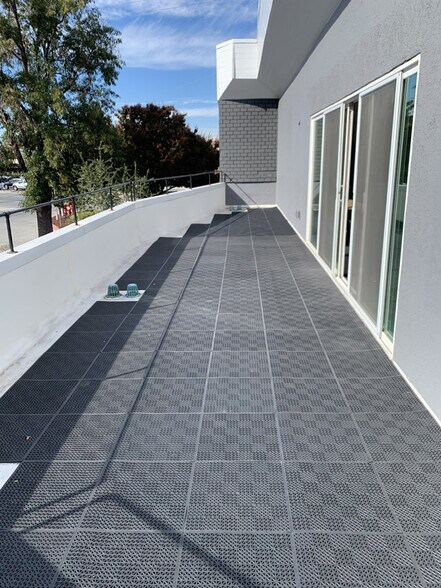 More Photos Of 1088 Branham Ln, San Jose Loft Creative Space For Lease