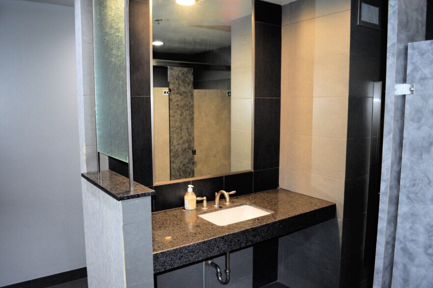 More Photos Of 280 W Canton Ave, Winter Park Office For Lease